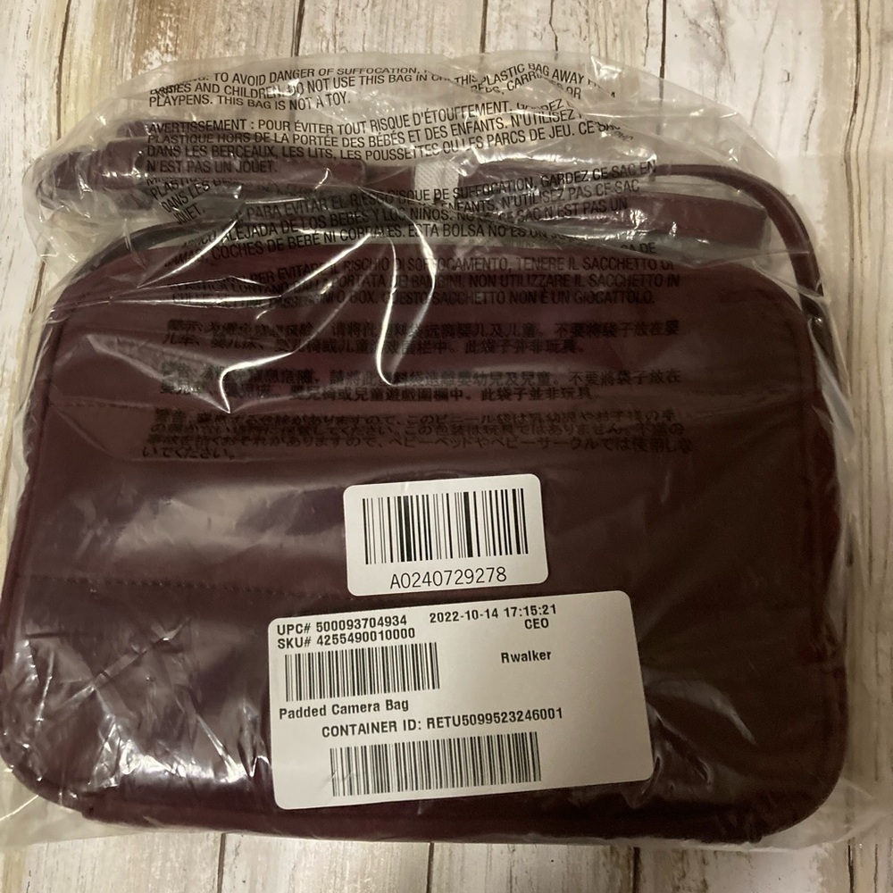 Banana Republic Factory Padded Camera Bag - Picture 2 of 3